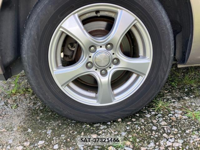 Nissan SERENA 2006-02 8831475-7