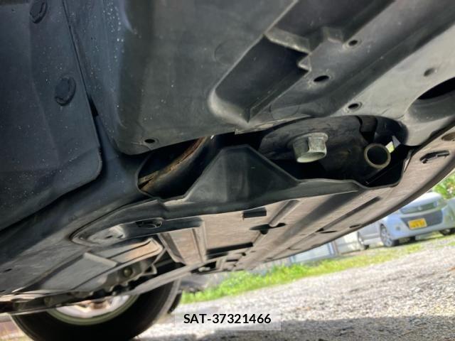 Nissan SERENA 2006-02 8831475-8