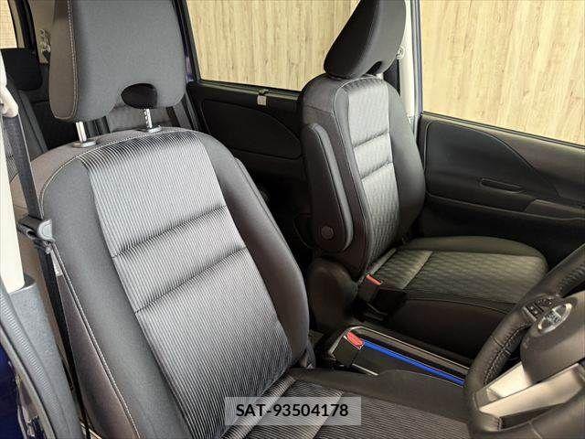 Nissan SERENA 2020-12 8831457-9