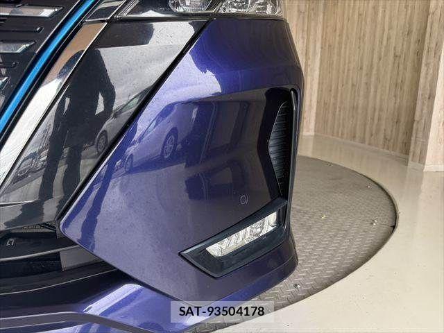 Nissan SERENA 2020-12 8831457-25