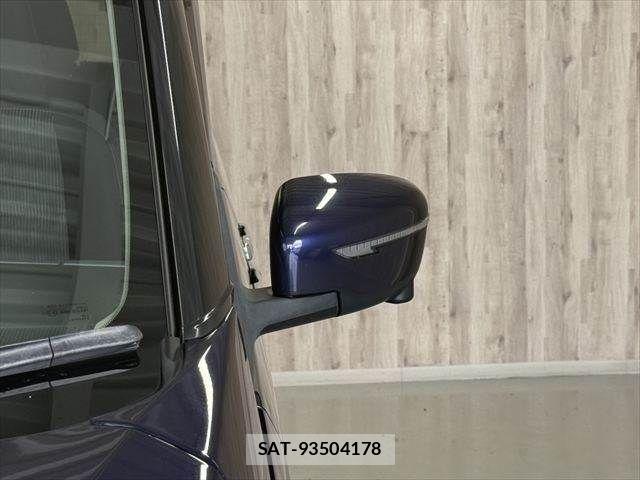 Nissan SERENA 2020-12 8831457-28