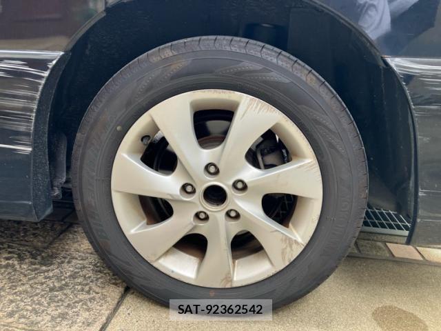 Nissan SERENA 2011-07 8831460-5