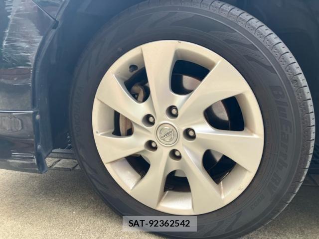 Nissan SERENA 2011-07 8831460-7