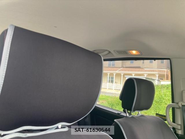 Nissan SERENA 2012-03 8831471-13