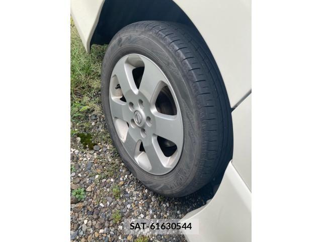 Nissan SERENA 2012-03 8831471-5
