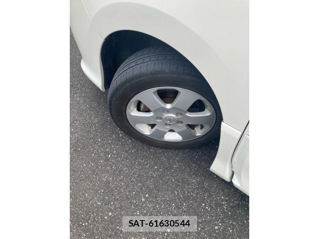 Nissan SERENA 2012-03 8831471-7