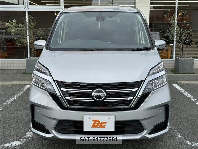 Nissan SERENA 2022-08 8831456-8