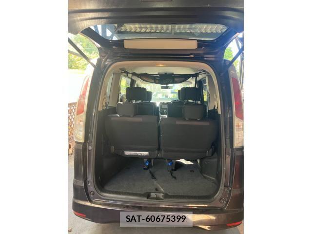 Nissan SERENA 2012-05 8831474-13
