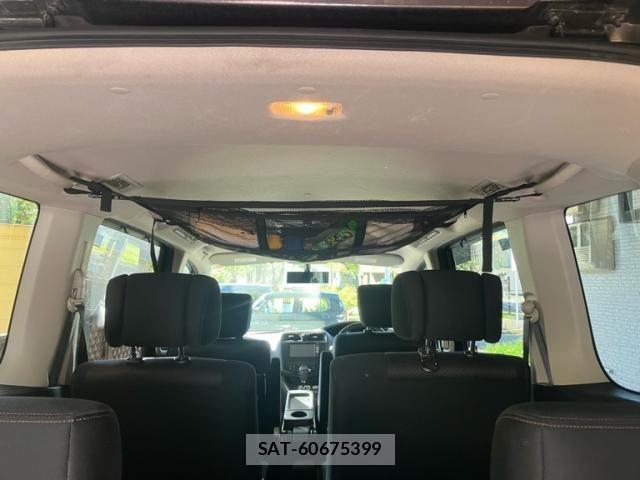 Nissan SERENA 2012-05 8831474-14