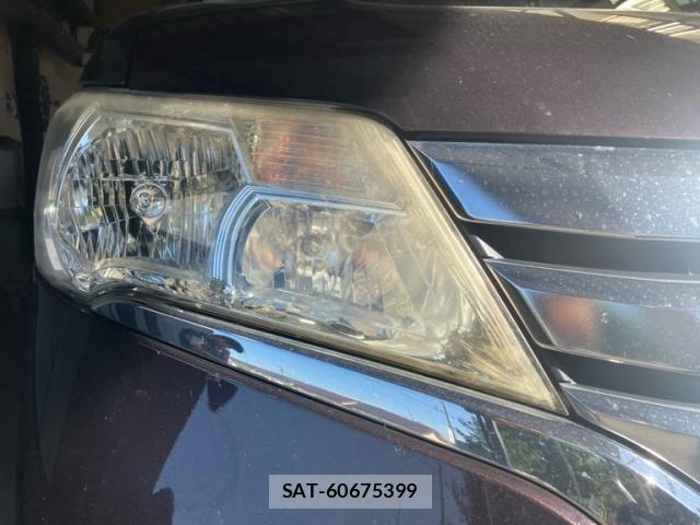 Nissan SERENA 2012-05 8831474-7