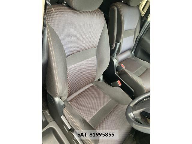 Nissan SERENA 2009-09 8831470-11