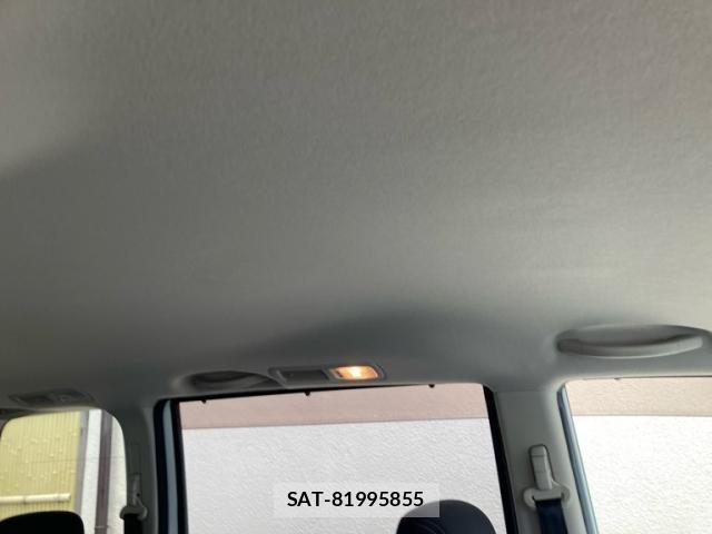 Nissan SERENA 2009-09 8831470-12