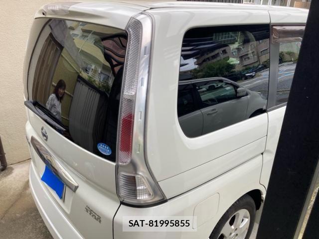 Nissan SERENA 2009-09 8831470-8