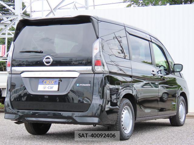Nissan SERENA 2022-07 8850584-2