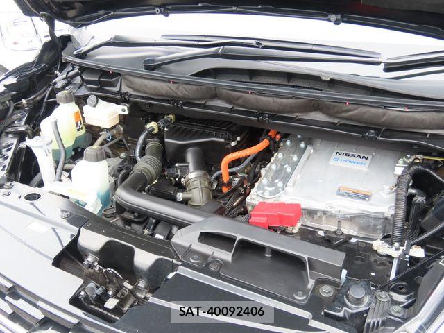 Nissan SERENA 2022-07 8850584-3