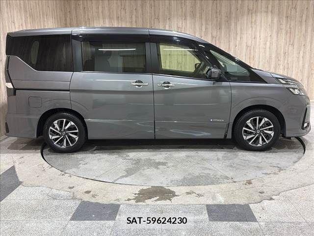Nissan SERENA 2021-11 8850586-15