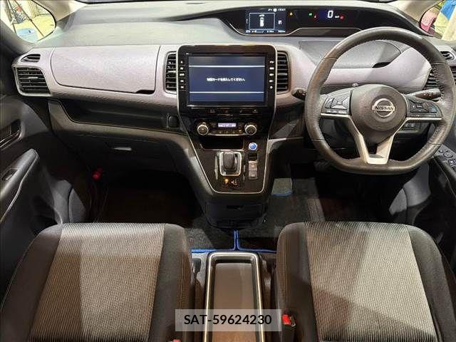 Nissan SERENA 2021-11 8850586-2