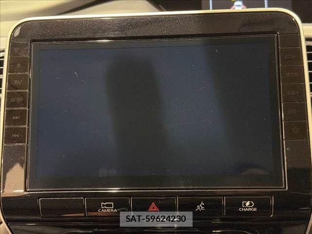 Nissan SERENA 2021-11 8850586-3