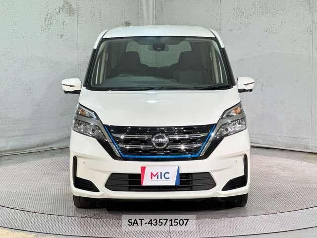 Nissan SERENA 2022-06 8850588-2
