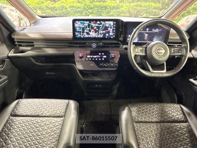Nissan SERENA 2023-10 8850581-1