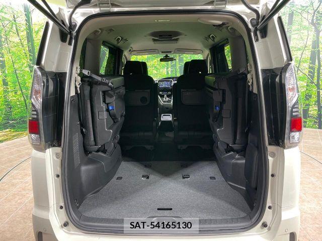 Nissan SERENA 2018-05 8849819-10