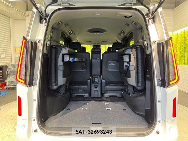 Nissan SERENA 2023-07 8850575-10