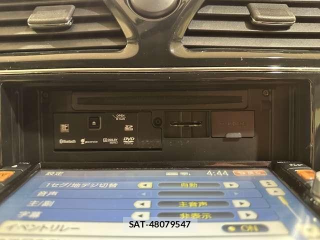 Nissan SERENA 2012-06 8849653-23