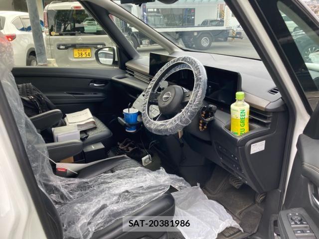 Nissan SERENA 2023-09 8850579-14