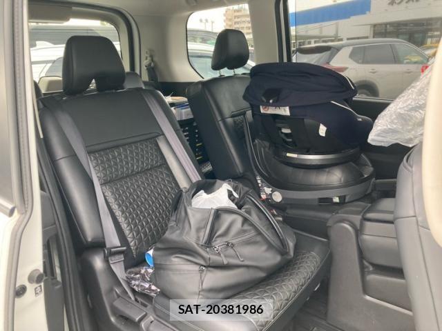 Nissan SERENA 2023-09 8850579-15