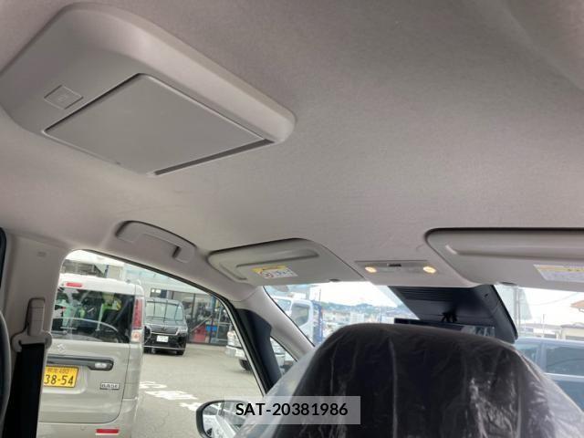 Nissan SERENA 2023-09 8850579-17