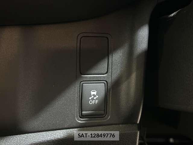 Nissan SERENA 2017-07 8850593-15