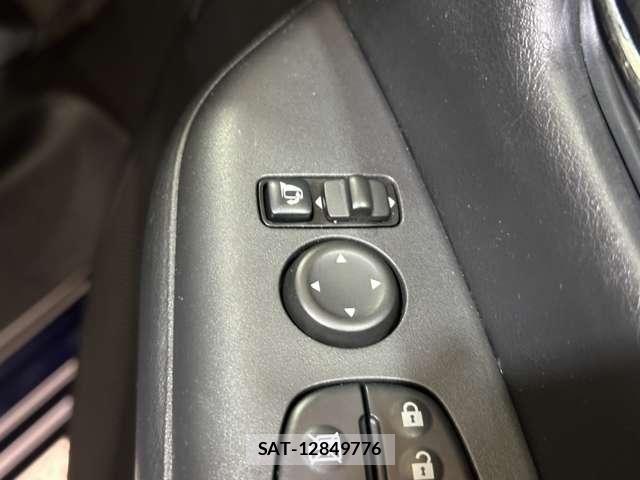 Nissan SERENA 2017-07 8850593-16