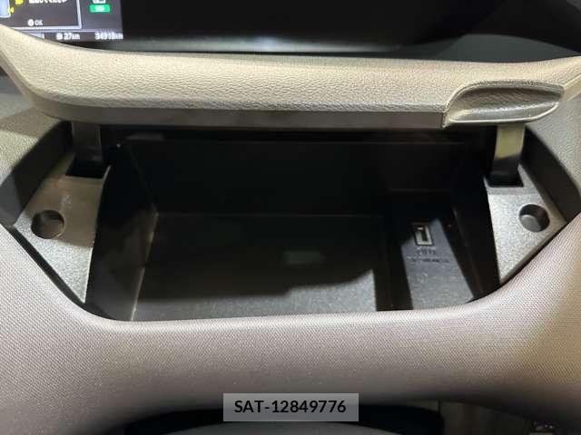 Nissan SERENA 2017-07 8850593-25
