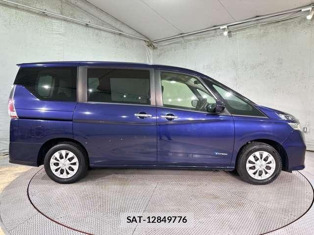 Nissan SERENA 2017-07 8850593-3