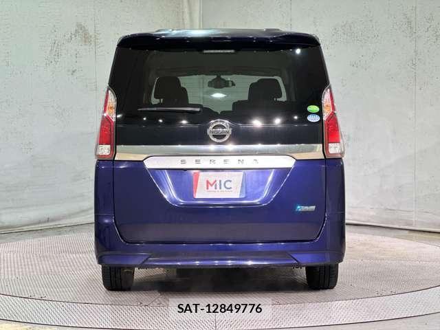 Nissan SERENA 2017-07 8850593-5