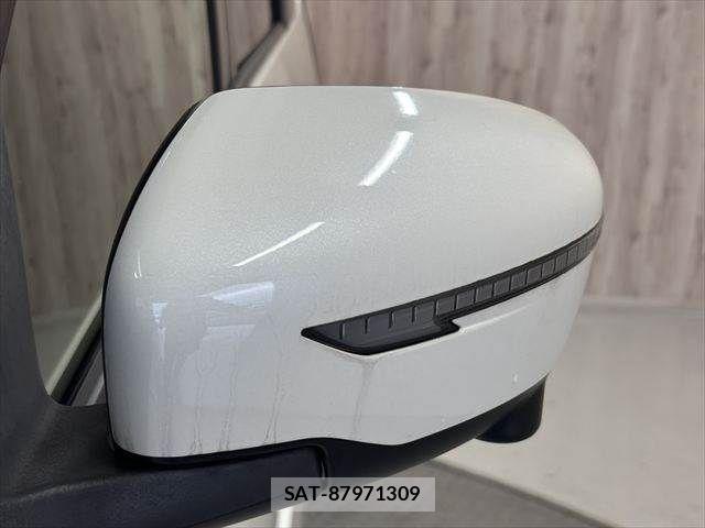 Nissan SERENA 2021-07 8850585-26