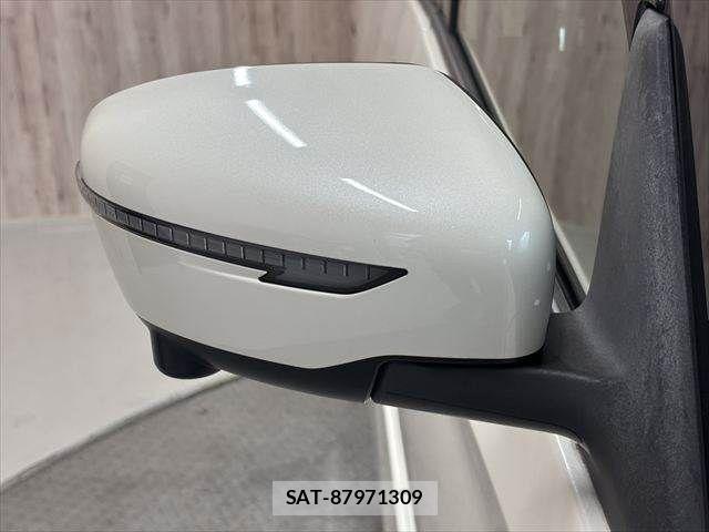 Nissan SERENA 2021-07 8850585-27