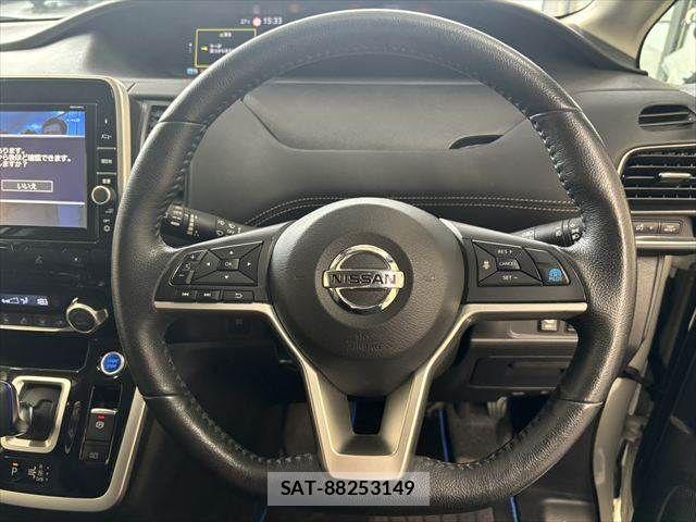 Nissan SERENA 2018-07 8849834-12