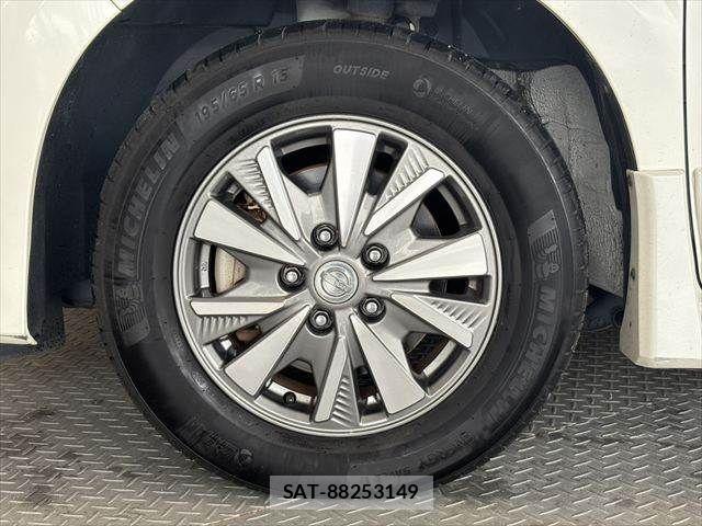 Nissan SERENA 2018-07 8849834-14