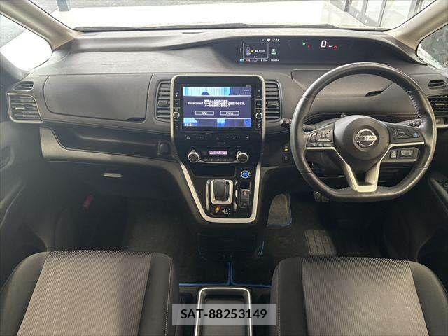 Nissan SERENA 2018-07 8849834-2