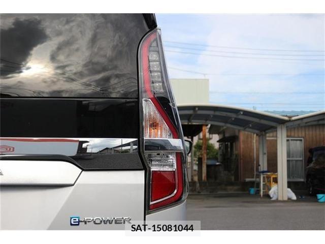 Nissan SERENA 2021-06 8850591-12