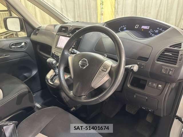 Nissan SERENA 2012-03 8850594-8