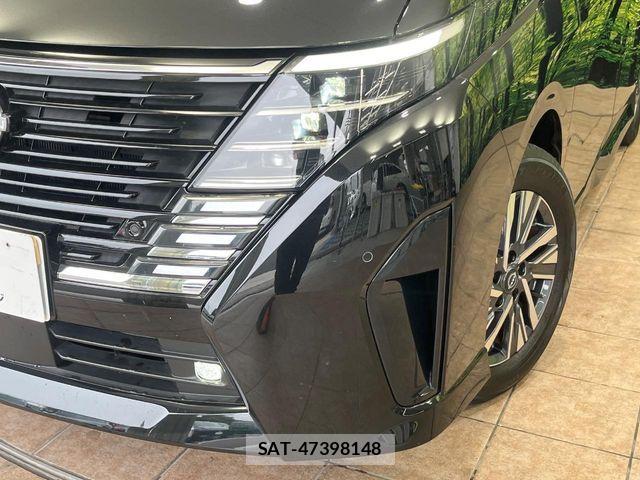 Nissan SERENA 2023-09 8849849-12