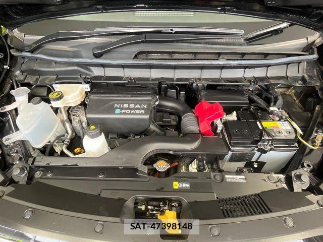 Nissan SERENA 2023-09 8849849-18