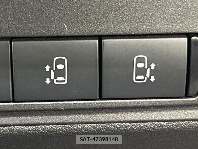 Nissan SERENA 2023-09 8849849-5