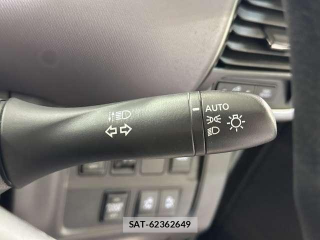 Nissan SERENA 2021-04 8850589-11
