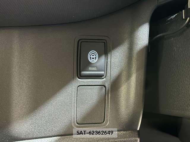 Nissan SERENA 2021-04 8850589-14
