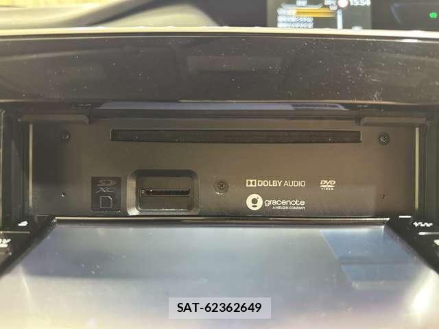 Nissan SERENA 2021-04 8850589-22