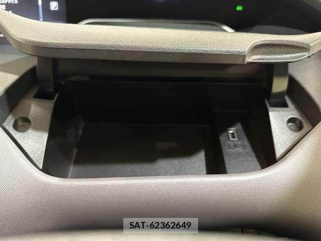 Nissan SERENA 2021-04 8850589-26
