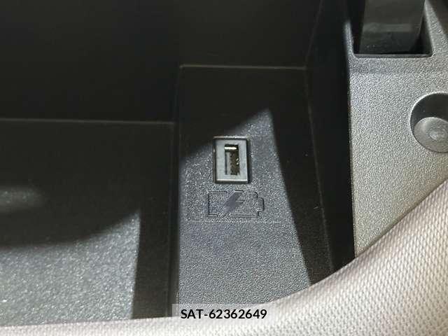 Nissan SERENA 2021-04 8850589-27